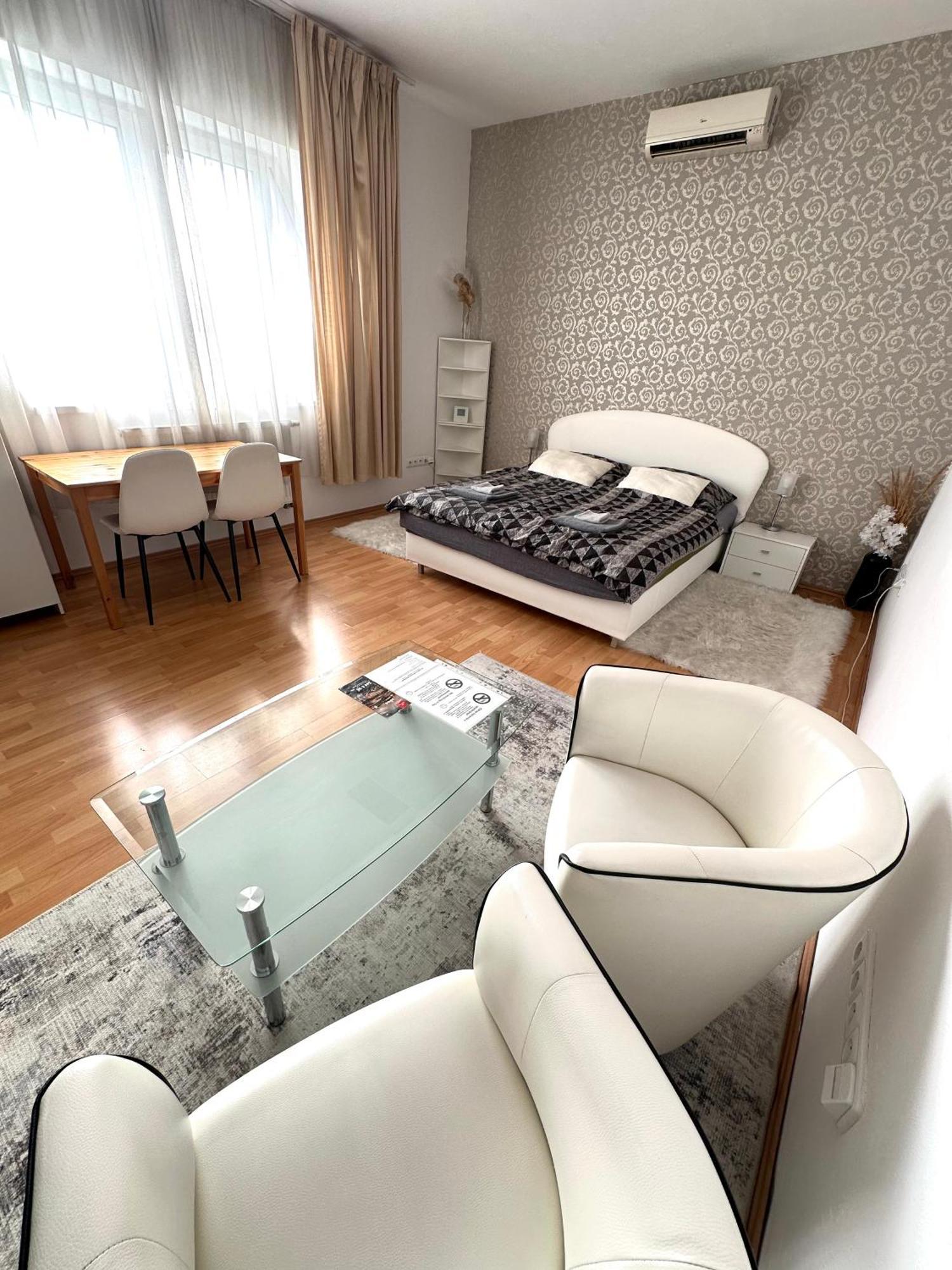 Cozy Near Hockey & Football Arena * Bratislava